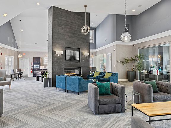 Clubhouse Lounge