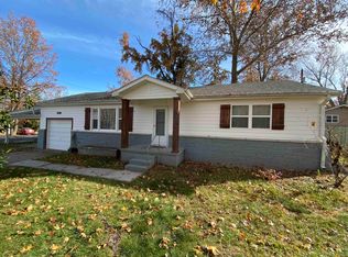 302 S 8th St, Ozark, MO 65721