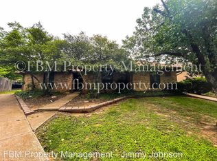 615 Lost Springs Ct APT A, Arlington, TX 76012
