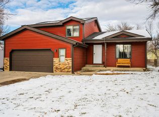 1351 Cottonwood Cir, Sheridan, WY 82801