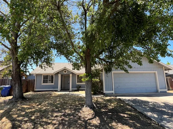 627 Bernier Cir, Galt, CA 95632