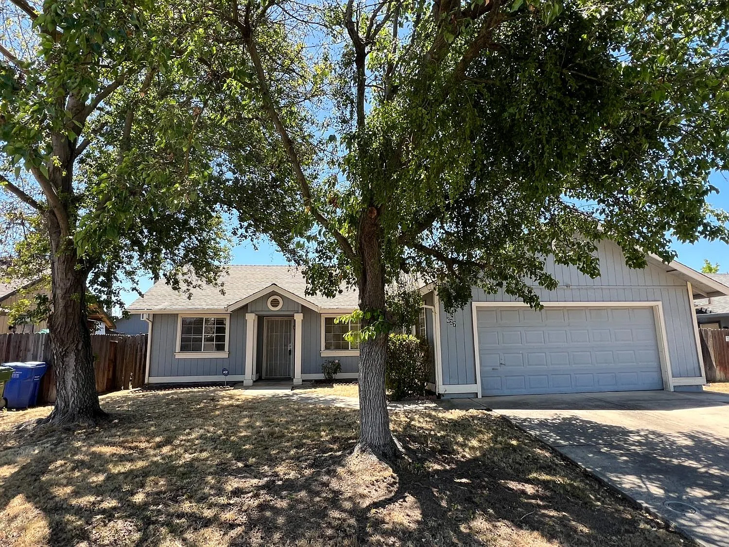 627 Bernier Cir photo 1