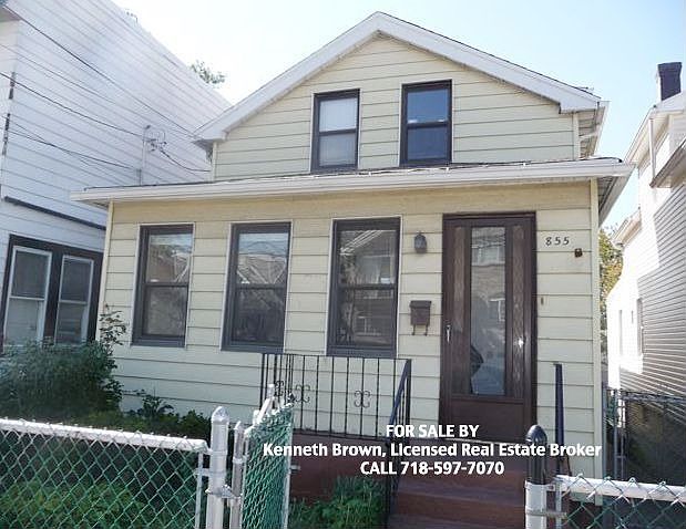 1st image of 855 Quincy Ave