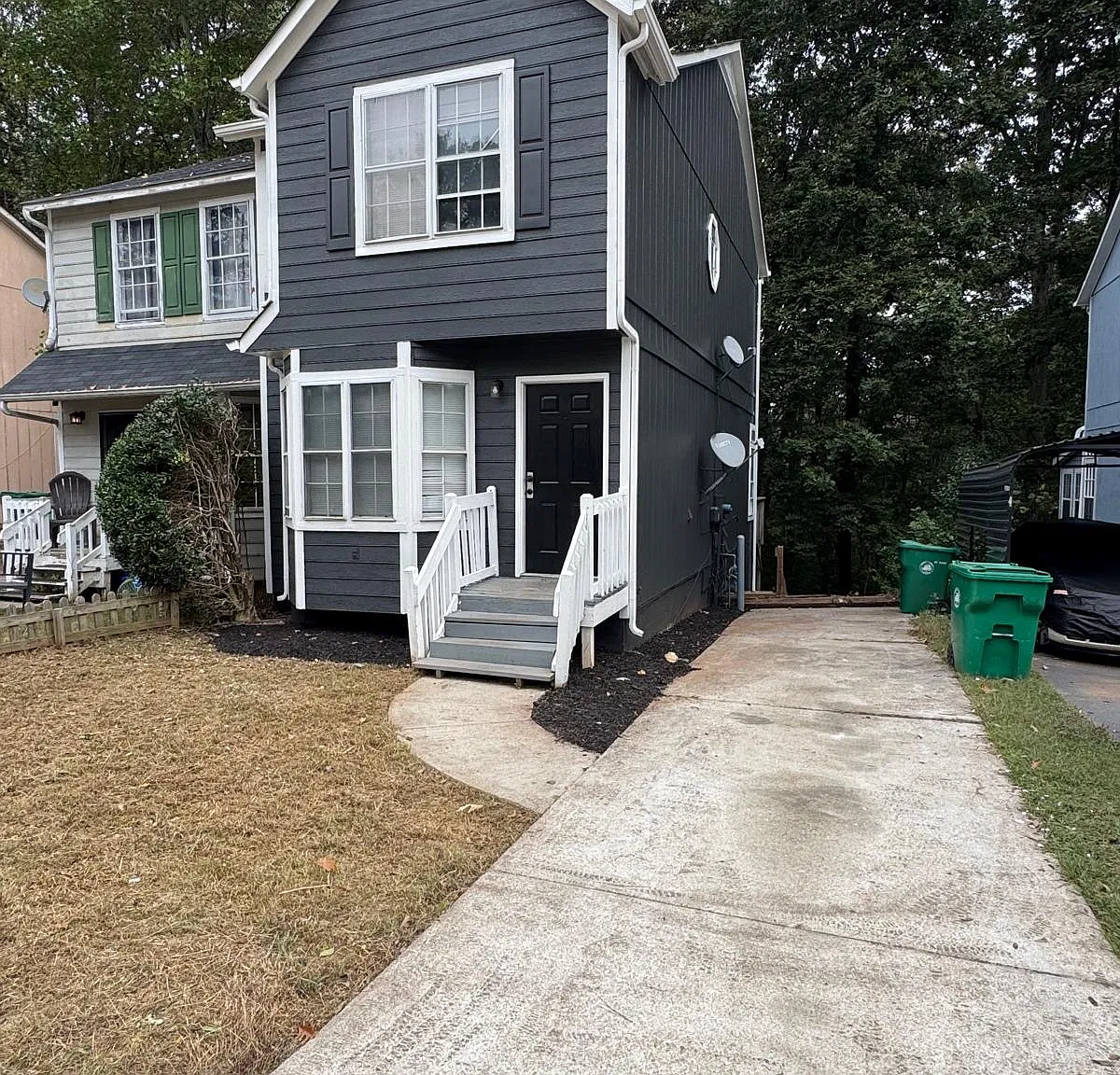 3 bed, 1150 sqft, $1,490 — Photo 2