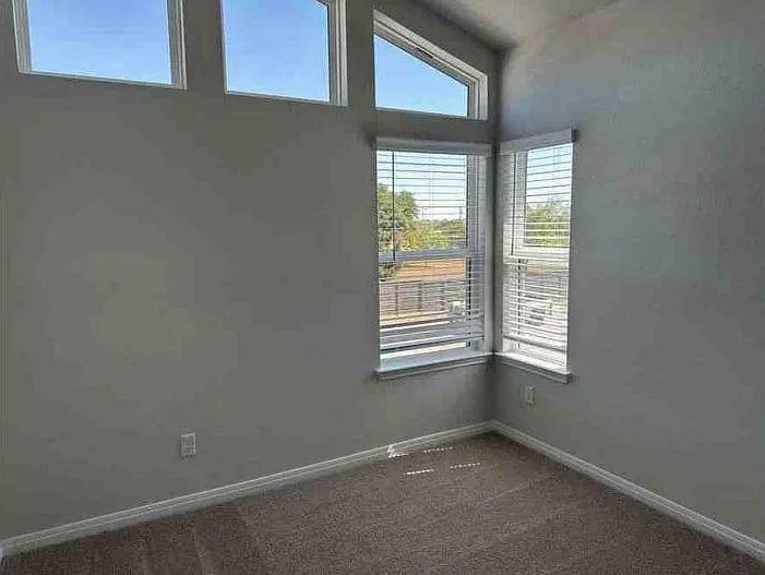 2101 Wheelbarrow Way #A — Photo 32