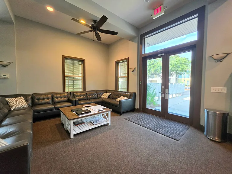 1430 Regency Rd #B104 — Photo 37