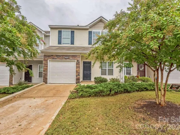 11114 Kanturk Ct, Charlotte, NC 28213