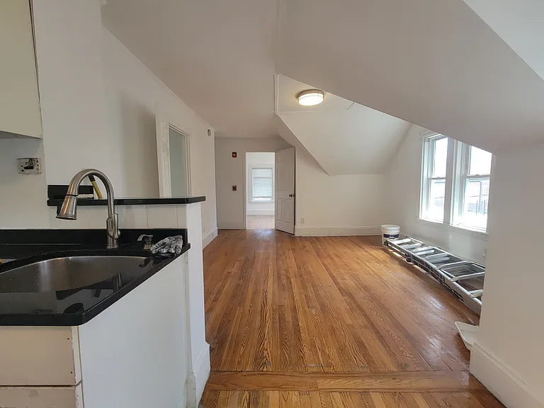 44 Quincy Ave #1 — Photo 6