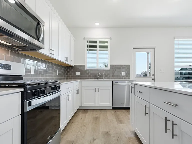 12256 Vaquera Bnd — Photo 12