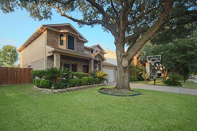 1st image of 17050 Grampin Dr