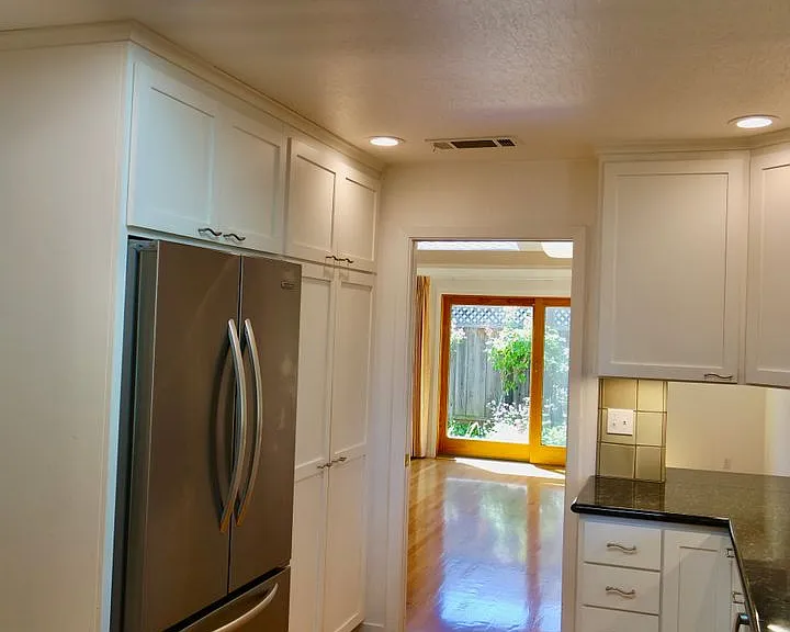 37 N Avalon Dr — Photo 4
