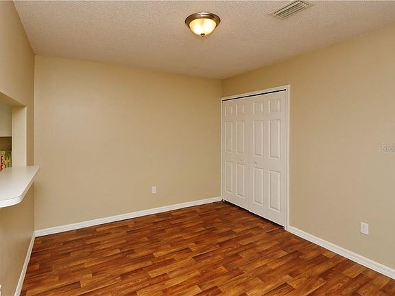 5th image of 1747 Fluorshire Dr