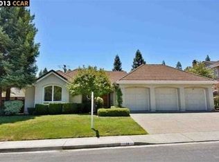 14 Stirling Dr, Danville, CA 94526