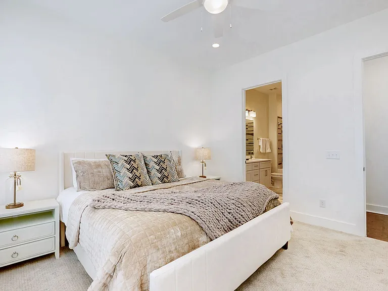 425 Herringbone Ct — Photo 13