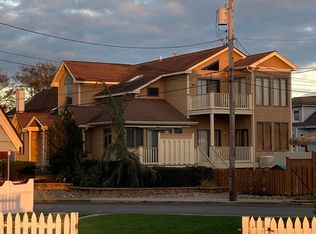 232 W Buttercup Rd, Wildwood Crest, NJ 08260