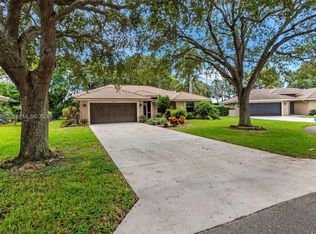 Winston Park Section Thre, Coconut Creek, FL 33073
