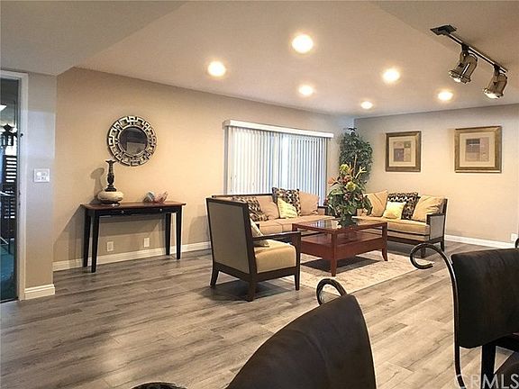2nd image of 630 W Huntington Dr Unit 209