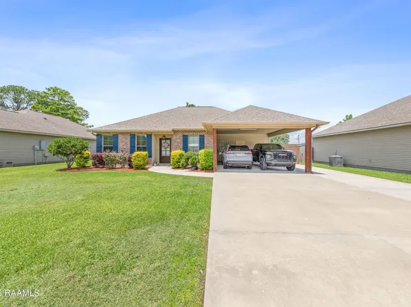 479 Broussard St, Breaux Bridge, LA 70517