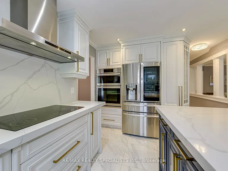 1499 Ravensmoor Cres — Photo 17