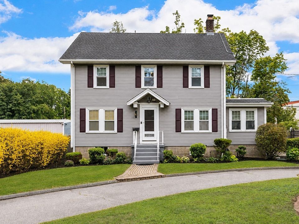 1st image of 820 Beaver St