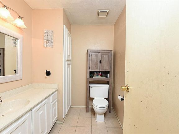 5th image of 5501 Rock Springs Dr