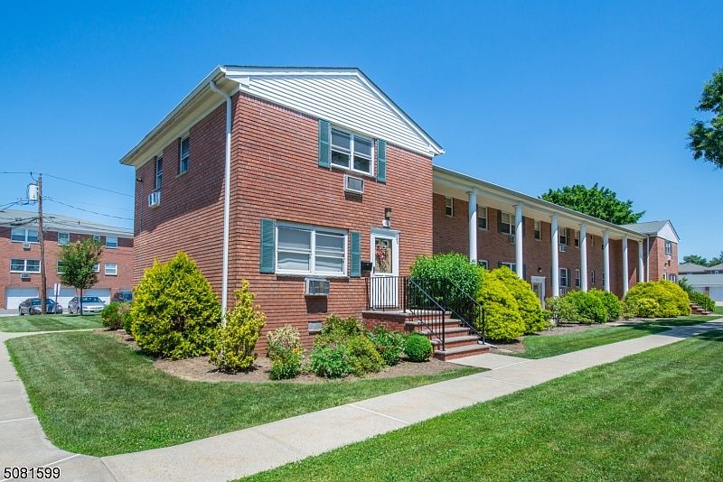 1st image of 45 Hinchman Ave