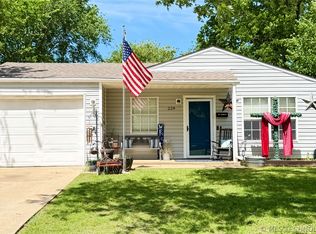 229 W Monterey Ave, Sapulpa, OK 74066