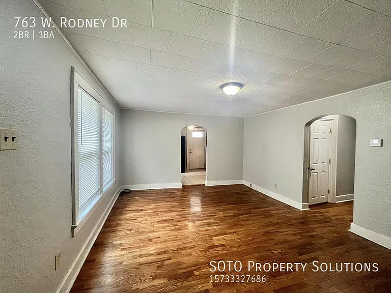 763 W Rodney Dr — Photo 18