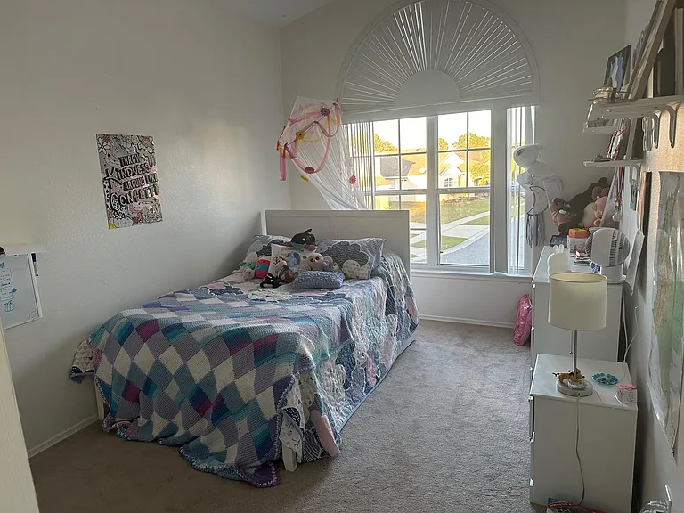 1654 Islebrook Dr — Photo 17