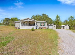 1810 Hill Rd, Paris, TN 38242