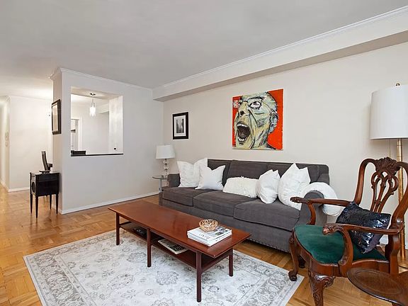 5th image of 220 E 54th St APT 4D
