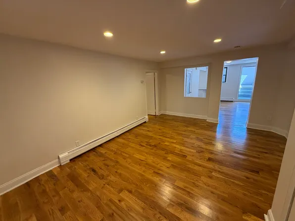535 Garden Street image 1 of 30