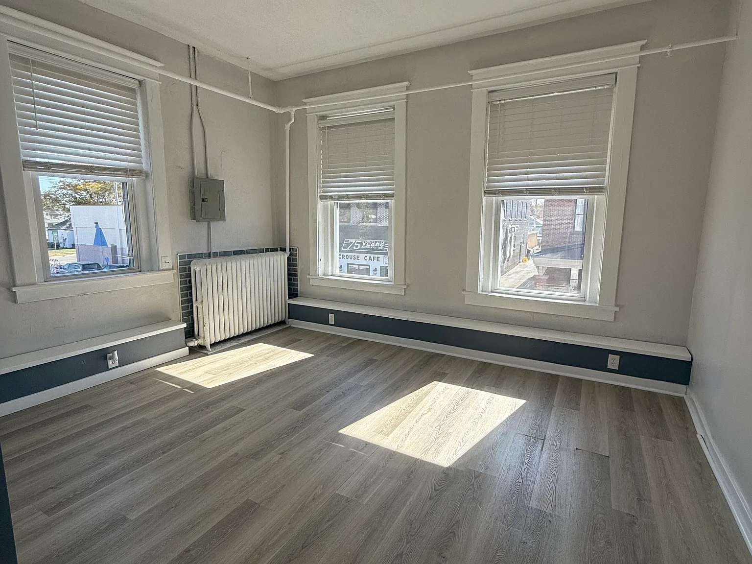 1 bed, 750 sqft, $1,100 — Photo 2