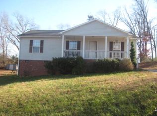 217 Poston Cir, Boiling Springs, NC 28152