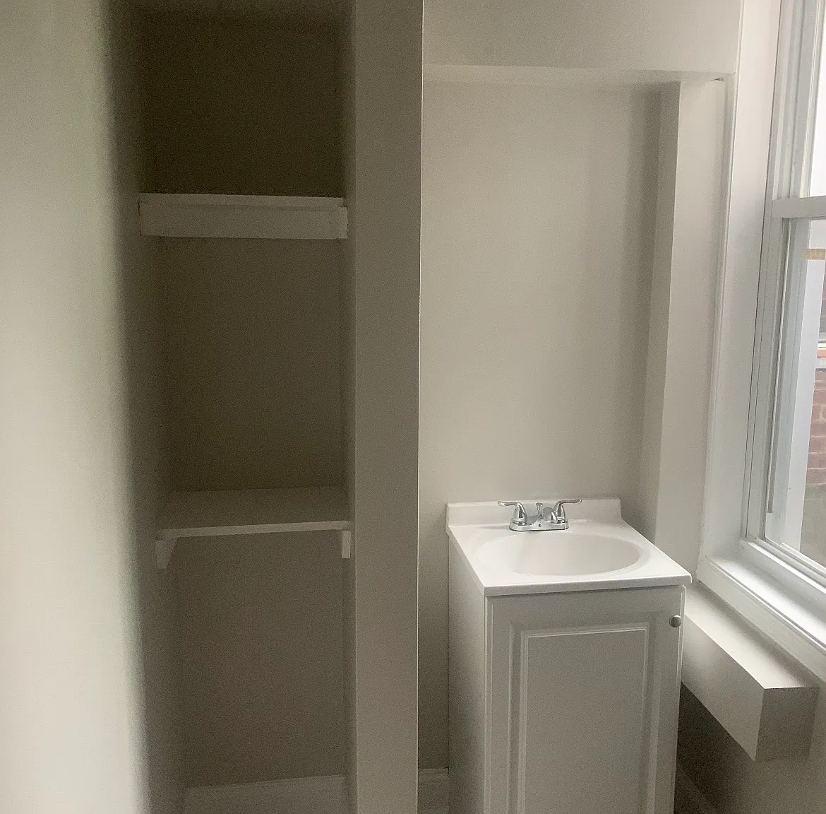 2321 W Atlantic St — Photo 4