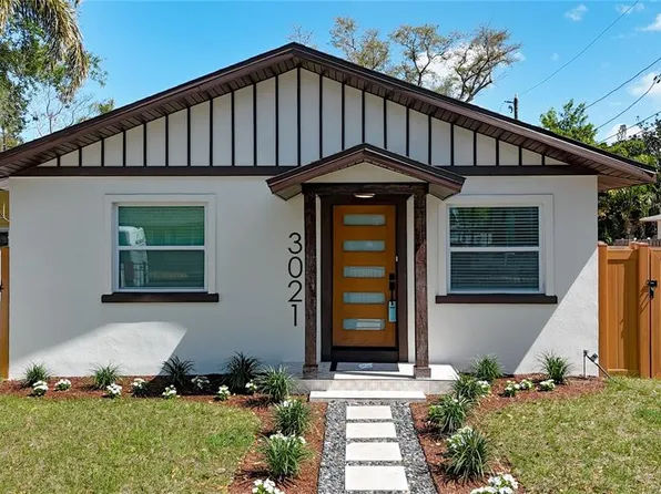 3021 Granville Ct N, Saint Petersburg, FL 33704