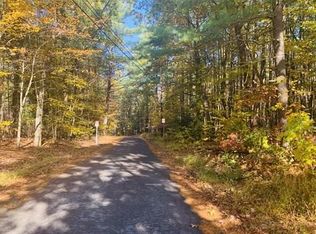 02 Lithia Springs Rd, South Hadley, MA 01075