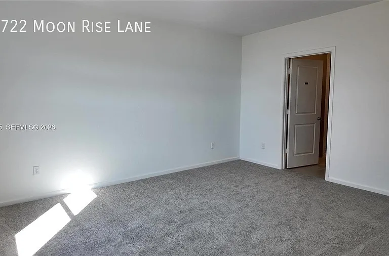 10722 Moon Rise Ln — Photo 4
