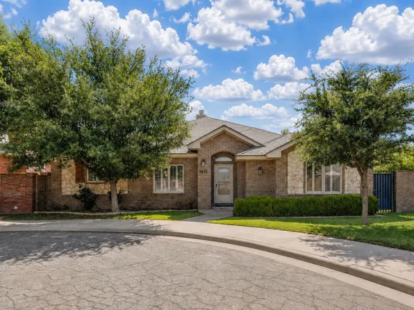 9825 Vinton Ave, Lubbock, TX 79424