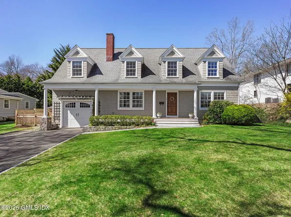 14 Pond Pl, Cos Cob, CT 06807