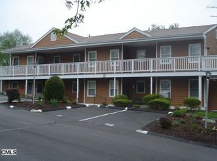 73 Senior Dr, Monroe, CT 06468