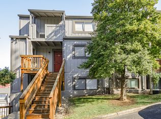 Eagles Eyrie Apartments, Louisville, KY 40206