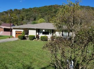 123 S Cardinal Dr, Prestonsburg, KY 41653