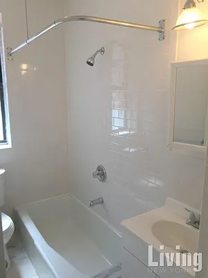 Rented by Living New York | media 19