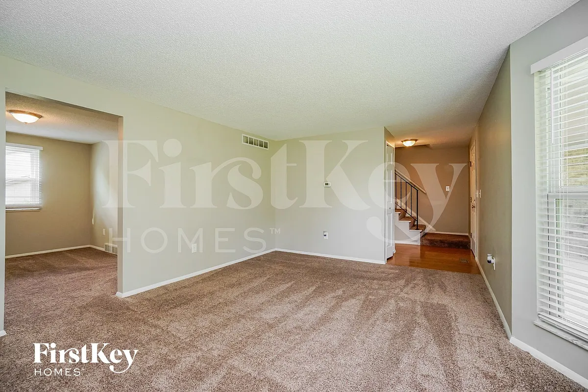 Building Photo - 12111 Peppermill Ln