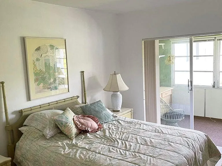 2840 Lake Osborne Dr #205 — Photo 6