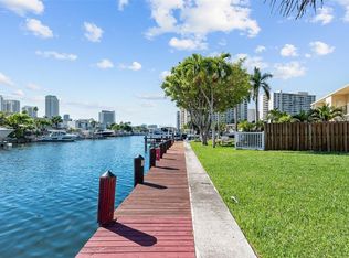 822 NE 25th Ave #822, Hallandale, FL 33009