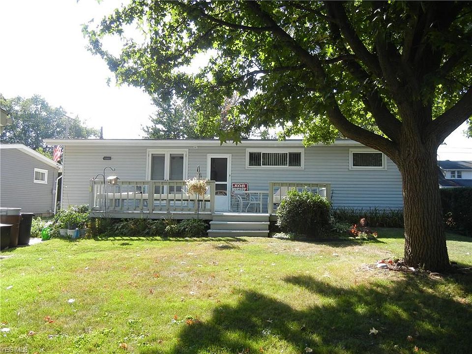 2nd image of 2404 Lakeside Ave NW