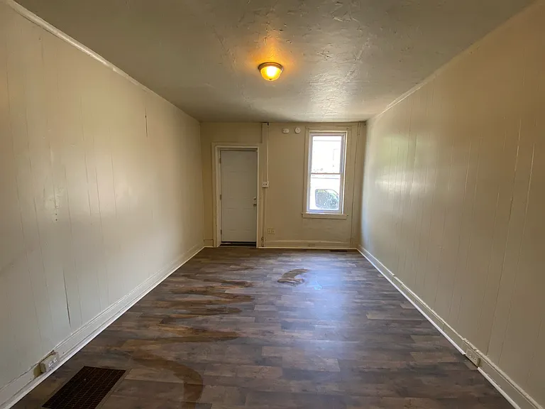 231 Franklin Way — Photo 9