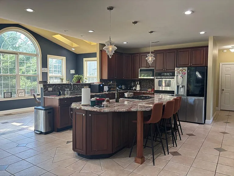 501 Rain Tree Cir — Photo 10